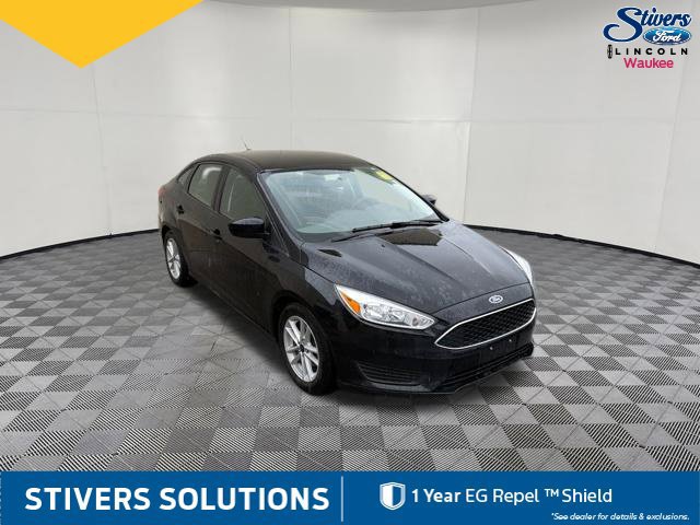 Used 2018 Ford Focus SE FWD image 3