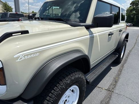 New 2026 Ford Bronco Heritage Edition AWD/4WD image 39