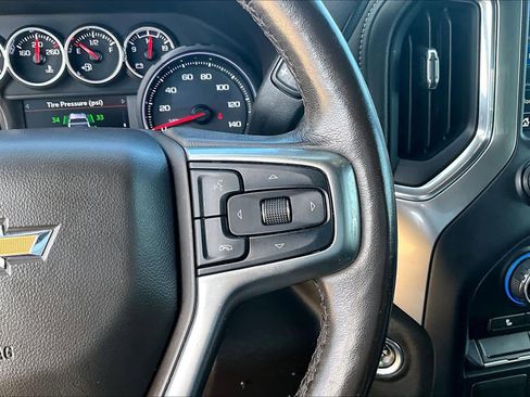 Used 2021 Chevrolet Silverado 1500 LT image 19