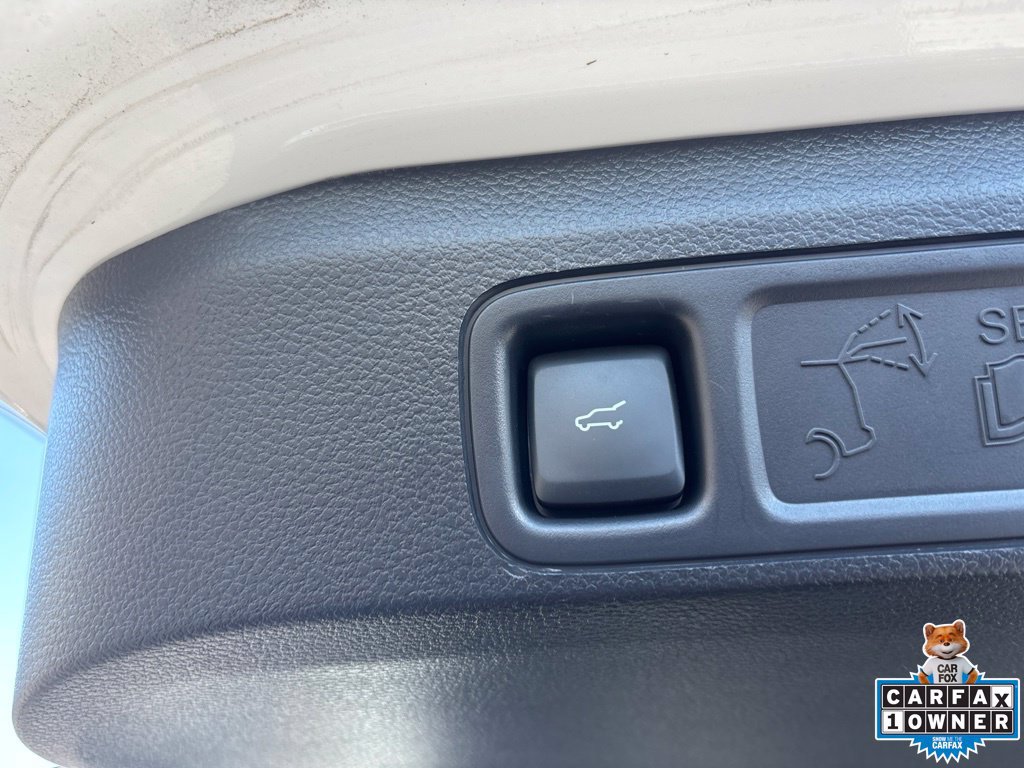 Used 2024 Ford Expedition Limited AWD/4WD image 32