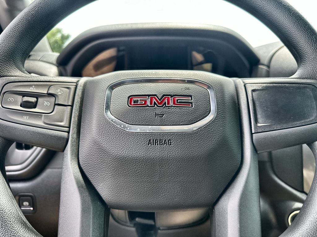 New 2026 GMC Sierra 2500 Pro w/ 1SA Pro Safety Plus Package AWD/4WD image 33