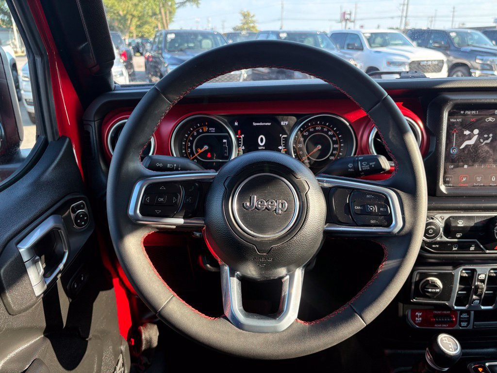 Used 2023 Jeep Gladiator Rubicon AWD/4WD image 17