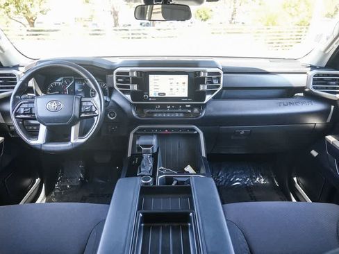 Used 2022 Toyota Tundra SR5 AWD/4WD image 12
