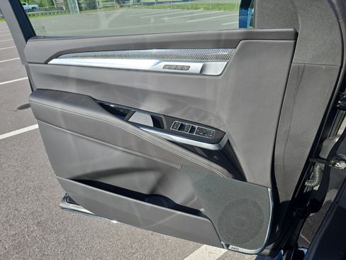 Certified 2026 Cadillac Escalade V AWD/4WD image 28