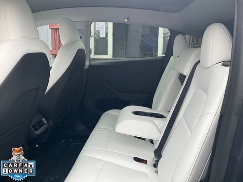 Used 2023 Tesla Model Y Long Range AWD/4WD image 34