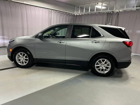 Used 2024 Chevrolet Equinox LT w/ LPO, Floor Liner Package image 4