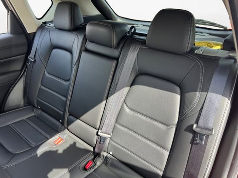 Certified 2025 MAZDA CX-5 AWD 2.5 S w/ Preferred Package image 12