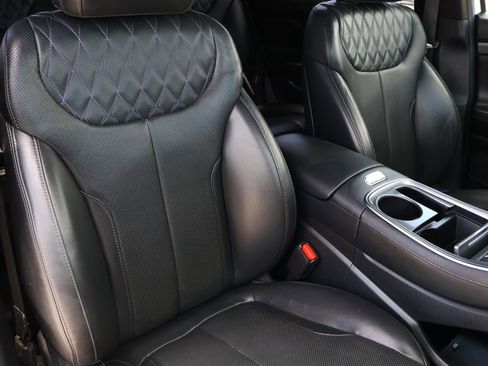 Used 2022 Hyundai Santa Fe Calligraphy w/ Cargo Package image 16