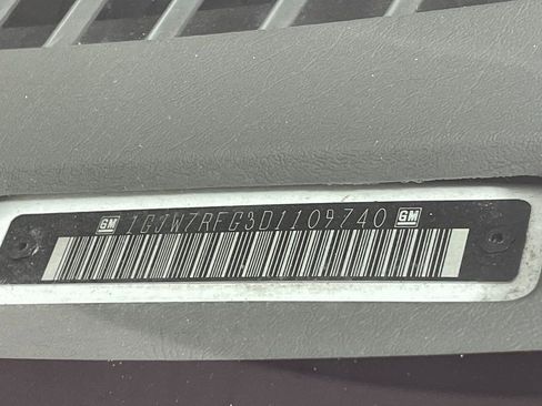 Used 2013 GMC Savana 2500 LT w/ LT Preferred Equipment Group RWD image 27