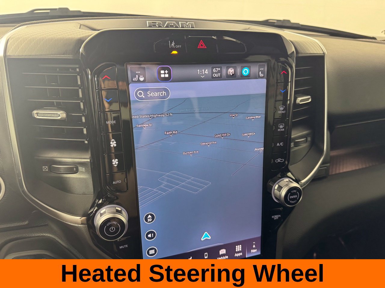 Used 2025 RAM 1500 Big Horn AWD/4WD image 17