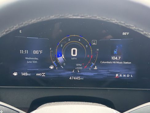 Used 2024 Chevrolet Traverse Z71 w/ LPO, Floor Liner Package AWD/4WD image 19