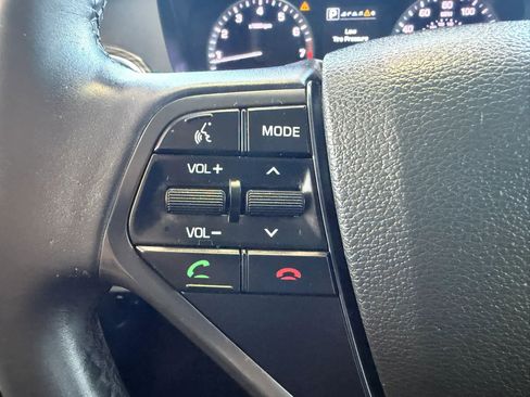 Used 2015 Hyundai Sonata Limited w/ Option Group 06 FWD image 12