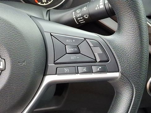 Used 2024 Nissan Altima 2.5 SV image 24