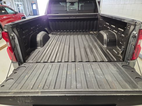 Certified 2024 Chevrolet Silverado 1500 RST w/ Convenience Package II AWD/4WD image 19