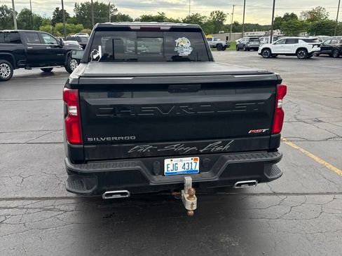 Used 2021 Chevrolet Silverado 1500 RST AWD/4WD image 3