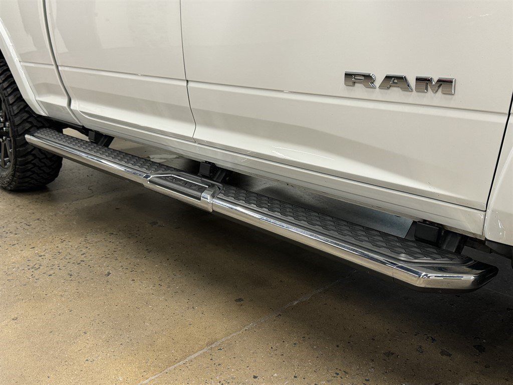 Used 2020 RAM 3500 Laramie AWD/4WD image 21