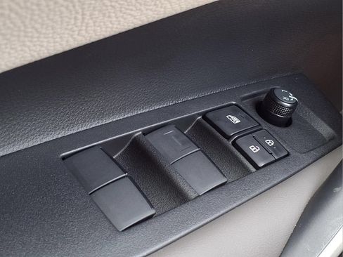 Certified 2026 Toyota Corolla XLE FWD image 25