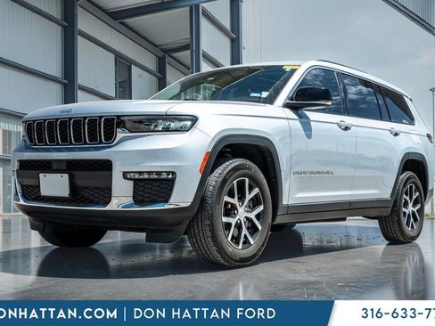 Used 2023 Jeep Grand Cherokee L Limited AWD/4WD image 1