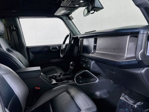 Used 2021 Ford Bronco First Edition AWD/4WD image 28