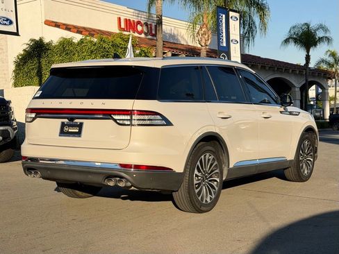 Used 2023 Lincoln Aviator Reserve image 8