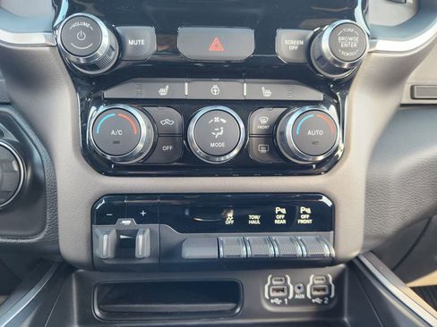 Used 2022 RAM 1500 Big Horn image 18