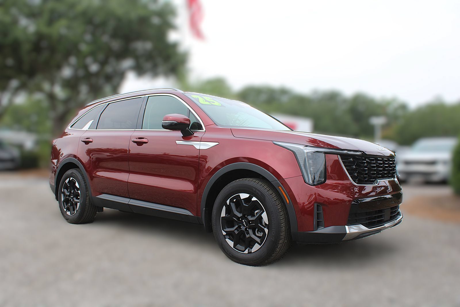 Certified 2025 Kia Sorento S FWD image 3