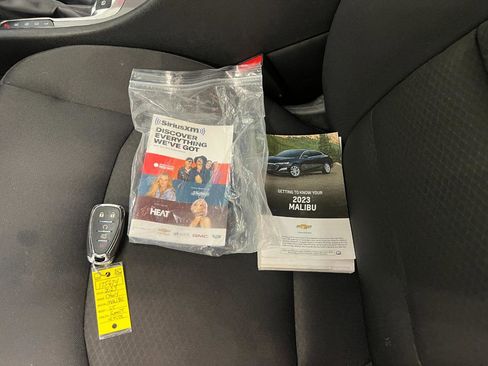 Used 2023 Chevrolet Malibu LT FWD image 42