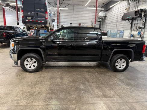 Used 2015 GMC Sierra 1500 SLE w/ SLE Value Package image 23