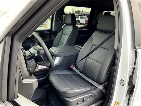 New 2026 Chevrolet Silverado 1500 RST w/ RST All Star Premium Package image 9