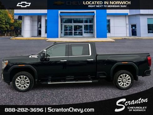 Used 2022 GMC Sierra 3500 Denali w/ Denali Ultimate Package AWD/4WD image 8