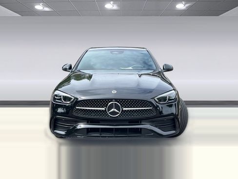 Used 2024 Mercedes-Benz C 300 Sedan image 4