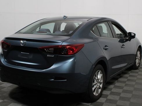 Used 2015 MAZDA MAZDA3 i Touring w/ Technology Package image 7