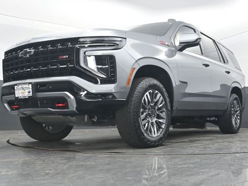 Certified 2025 Chevrolet Tahoe Z71 image 26