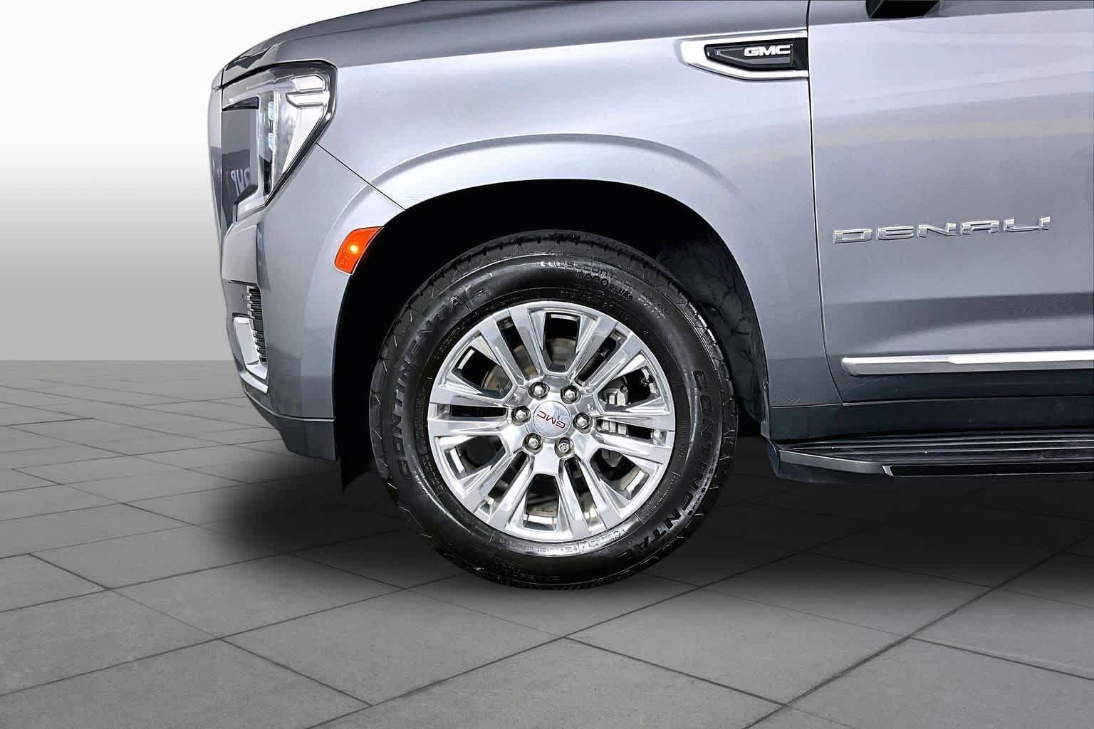 Used 2021 GMC Yukon Denali w/ Advanced Technology Package RWD image 10