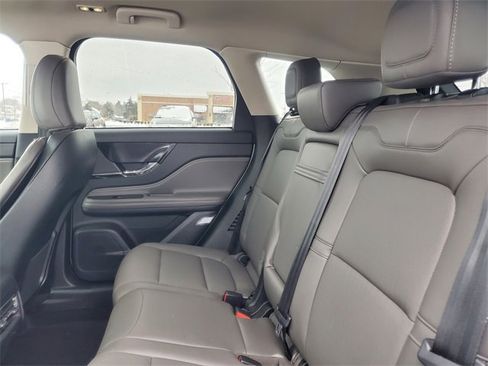 Certified 2023 Lincoln Corsair FWD w/ Equipment Group 101A image 26