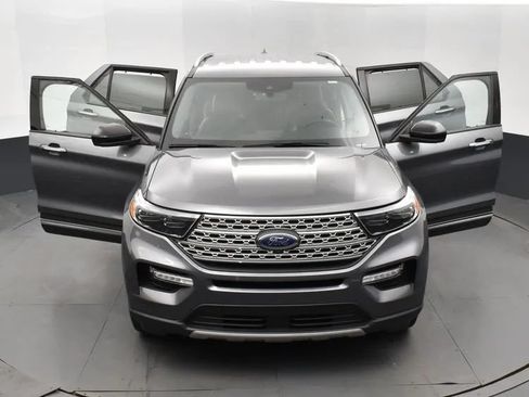 Used 2022 Ford Explorer Limited AWD/4WD image 10