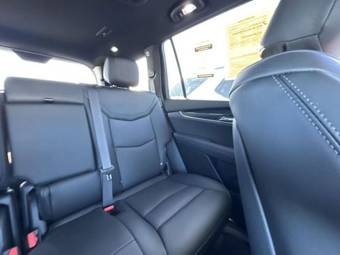 Used 2024 Cadillac XT6 Sport image 14