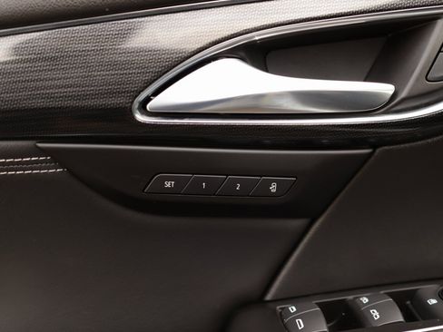 Used 2023 Buick Envision Essence w/ Sport Touring Package image 26