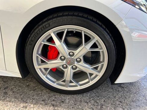 Used 2021 Chevrolet Corvette Stingray 2LT w/ Chrome Exterior Badge Package image 37