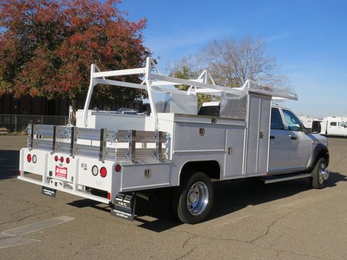 New 2023 RAM 4500 Tradesman w/ Chrome Appearance Group image 44