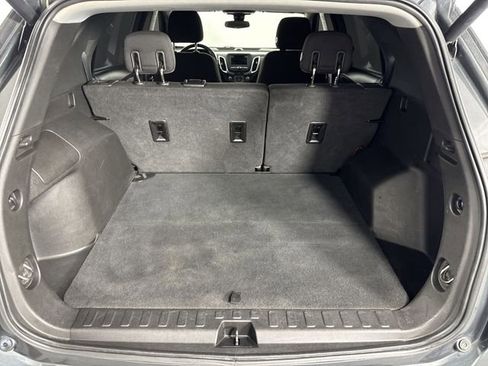 Used 2019 Chevrolet Equinox LT w/ Driver Convenience Package FWD image 32