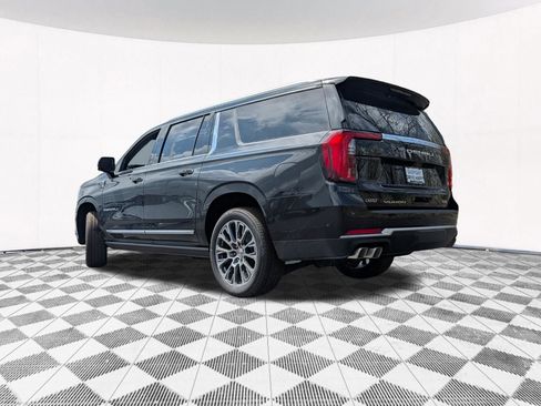 New 2026 GMC Yukon XL Denali w/ Denali Reserve Package AWD/4WD image 18