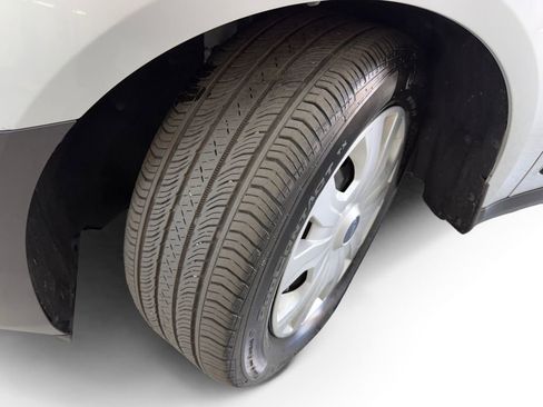 Used 2020 Ford Transit Connect XL FWD image 9