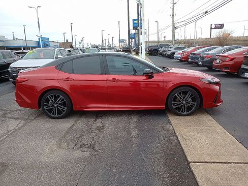 Used 2025 Toyota Camry XSE image 2
