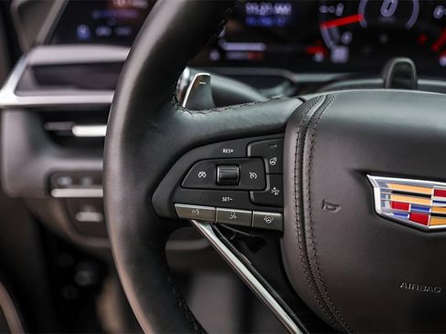 Used 2023 Cadillac Escalade V w/ LPO, ONYX Package image 17