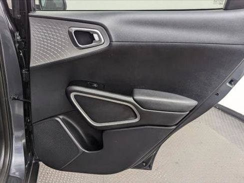 Used 2024 Kia Soul LX w/ Option Group 015 image 21
