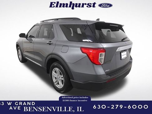 Certified 2024 Ford Explorer XLT image 3