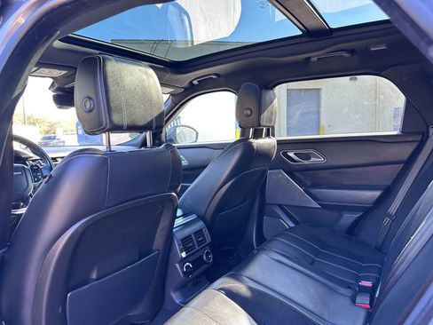 Used 2018 Land Rover Range Rover Velar R-Dynamic SE AWD/4WD image 10
