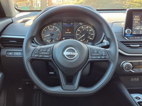 New 2025 Nissan Altima 2.5 S image 12