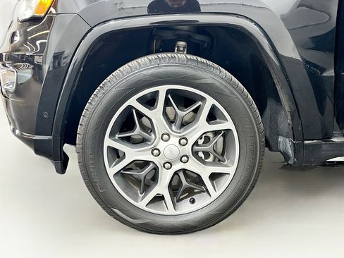 Used 2021 Jeep Grand Cherokee Overland image 22